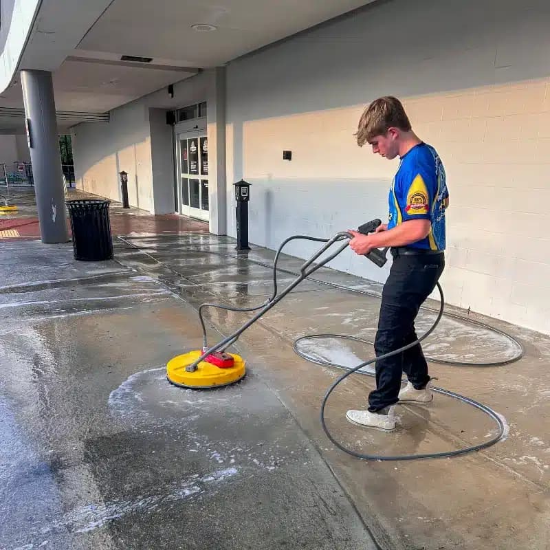 Commercial Pressure Washing in Babylon